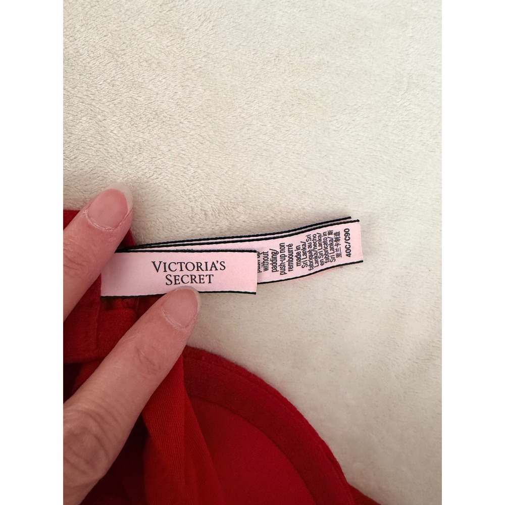 Victoria's Secret Dream Angels Red Lace Unlined Underwire Bra 40C 385074-QD4 - Picture 4 of 10